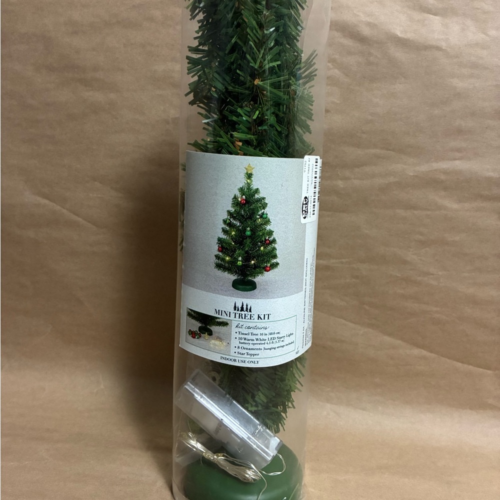 Mini Tree Kit with Green Foliage - Picture 3 of 4